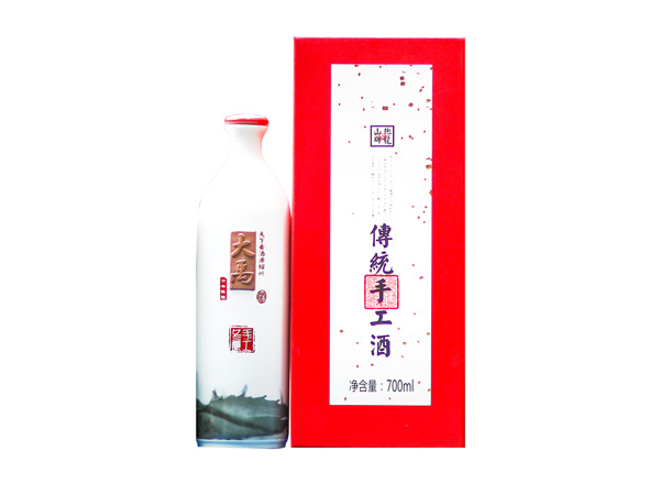 珠海抱龙山牌大禹黄酒回收大禹二十年陈酿手工冬酿20年传统手工酒行情价格