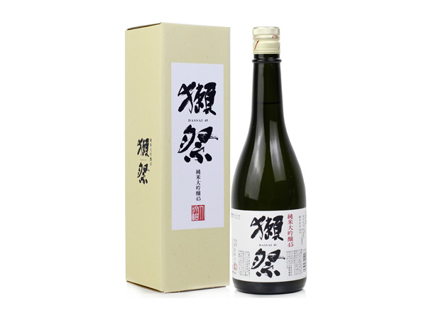 珠海回收獭祭清酒Dassai 45獭祭四割五分纯米大吟酿清酒行情价格